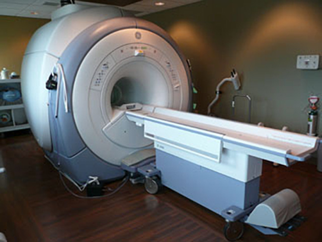 CT & MRI Solutions Pompano Beach FL